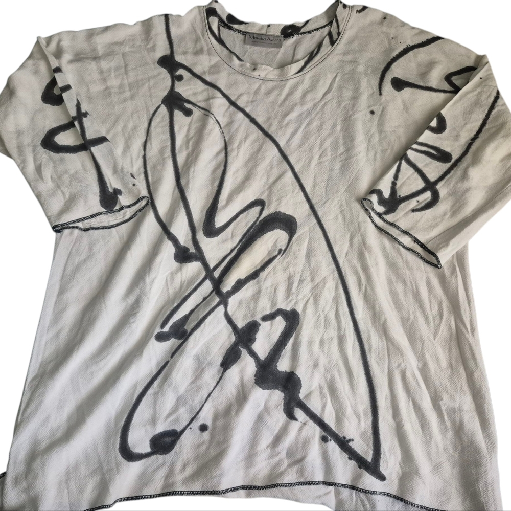 Monika Astara Artistic Black and White Graphic Top Size XS/S